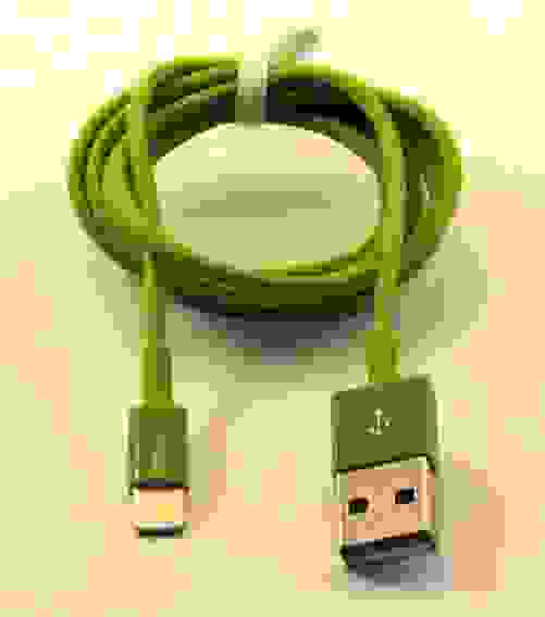 Кабель USB 8 pin подходит для Apple 1м зеленый ISA (гарантия 2 недели)