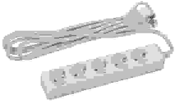 Удлинитель Эра U-5e-5m ЭРА с з/к 3х0.75мм 5гн.5м