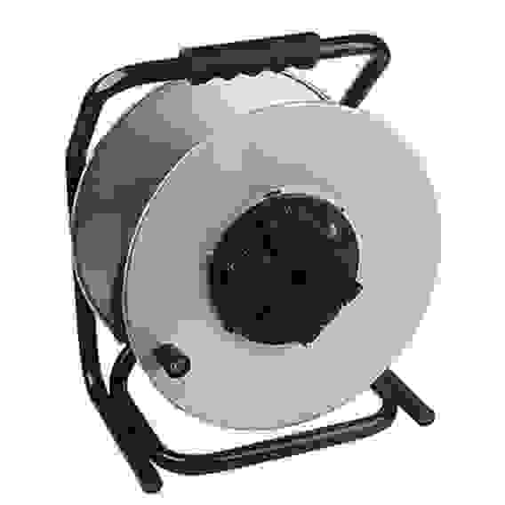Удлинитель силовой RM-4-3x1.5-50m-IP44 мет. катушка с з/к 50м 4 гн влагозащ