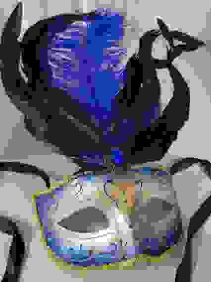 Маска с перьями Жозефина 20х16 WD8