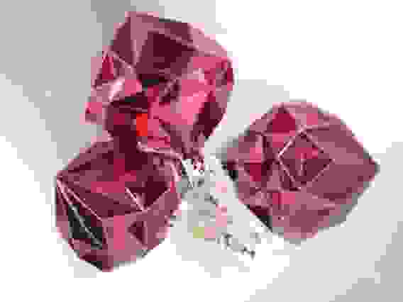 Набор елочных украшений \"Многогранники\" на связке, 3 шт., 6 см. (222 цвет: бургунди.)