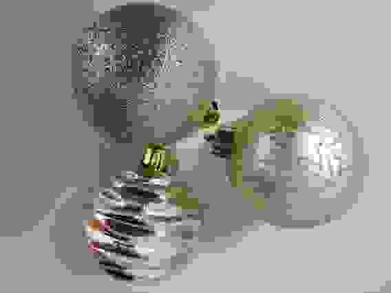 Набор елочных шаров на связке, 3 шт., d 6 см. Цвет: шампань. (AR/147L601A+H118/PE)