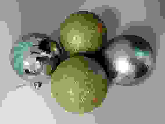 Шар новогодний 8см, пластик, цвета в ассортименте