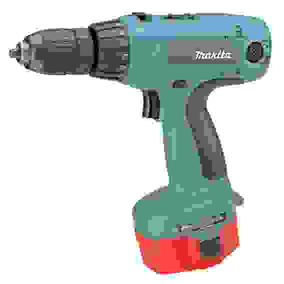 Дрель акк. MAKITA 6337DWАE 14.4В 2 Ач 2-х скор. Ni-Cd