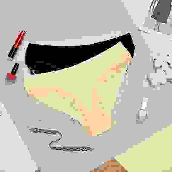 Трусы-слипы женские с кружевом, 95% хлопок, 5% спандекс, р-ры 42-48, 2-3 цвета GALANTE