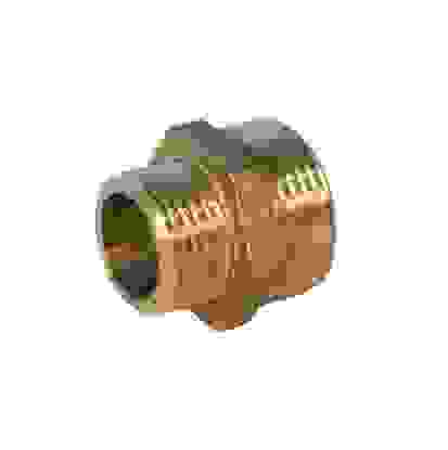 Ниппель переходный 1/2&quot;х1&quot; ( латунь)