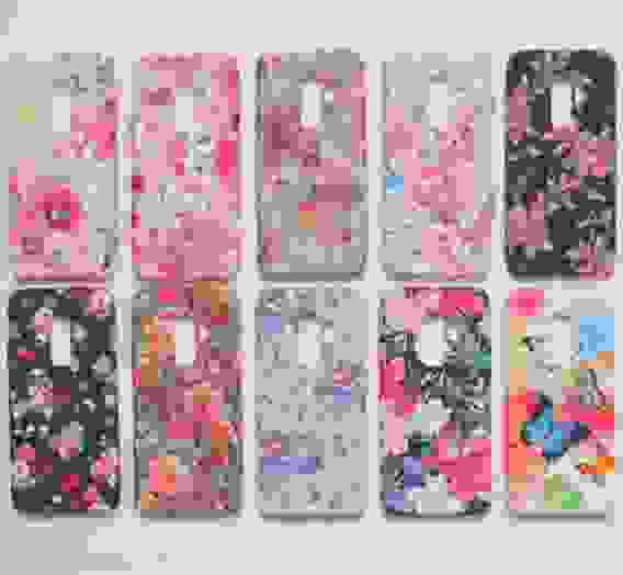 Чехол Samsung S9 PLUS с цветами