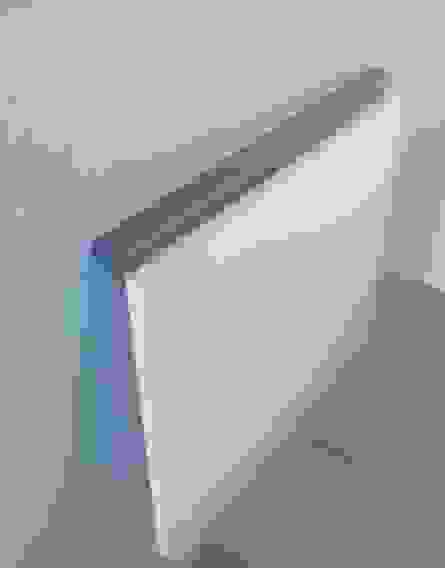 Стол откидной 560*600 в ассортименте