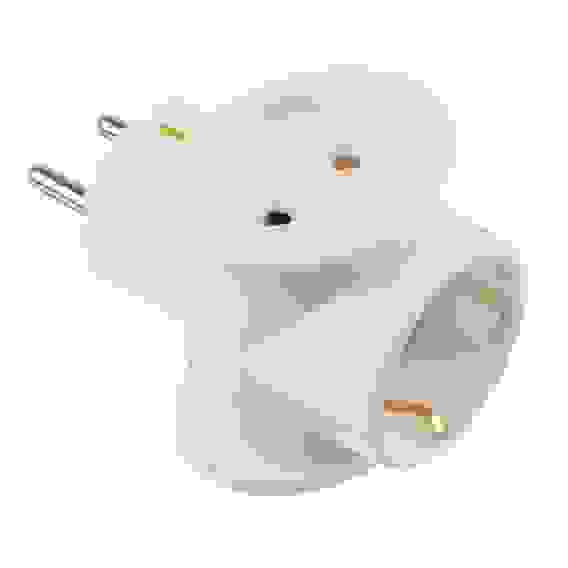 Разветвитель 3 гнезда (1 гн.с/з, 2 гн.б/з), 16А, 3T1, белый TOKER