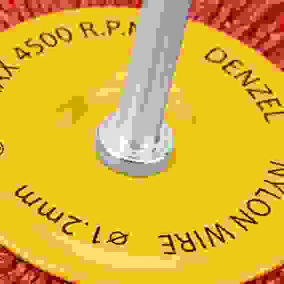 Щетка для дрели, 100 мм, Плоская, со шпилькой, нейлоновая щетина// Denzel