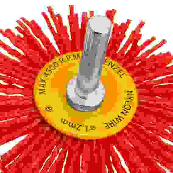 Щетка для дрели, 65 мм, Плоская, со шпилькой, нейлоновая щетина// Denzel