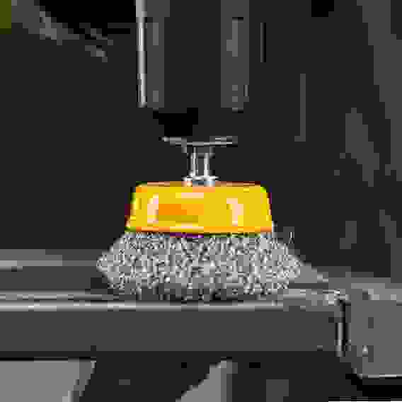 Щетка для дрели, 50 мм, Чашка, со шпилькой, нержавеющая витая проволока// Denzel