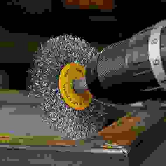 Набор щеток для дрели, 5 Плоских 25-38-50-63-75 мм, шпилька, нерж. вит. проволока// Denzel