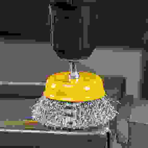 Щетка для дрели, 75 мм, Чашка, со шпилькой, нержавеющая витая проволока// Denzel