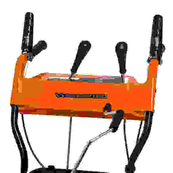 Снегоуборщик бензиновый WB5561 (5,5 л.с., 61х51см, 4/1, 4-х тактный 196см3) VILLARTEC