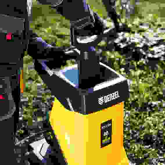 Измельчитель садовый электрический ECS-2700, 2700 Вт, 40 мм// Denzel