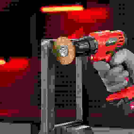 Набор щеток для дрели, 6 шт., 5 Плоских 40-50-65-75-100 мм, 1 Чашка 50 мм, со шпильками// Matrix