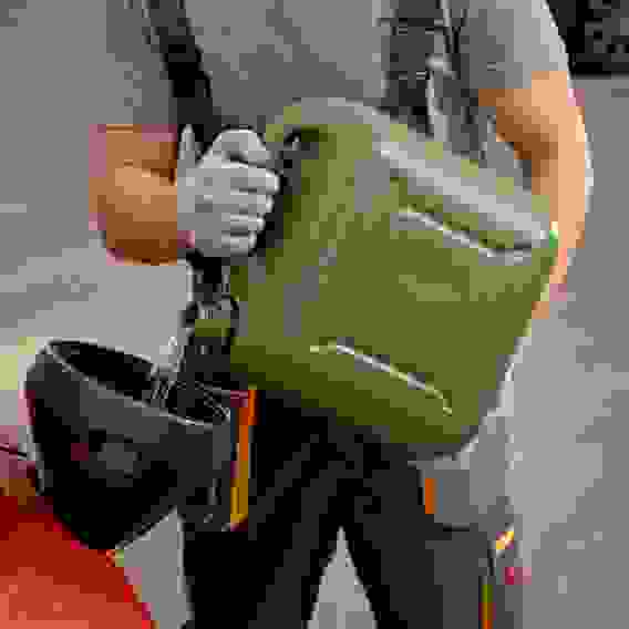 Канистра для ГСМ вертикальная, 10 л., пластиковая, усиленная // Stels