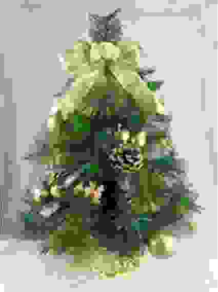 Ель с декором 45см. SY15QJHW-094-45 (золото)