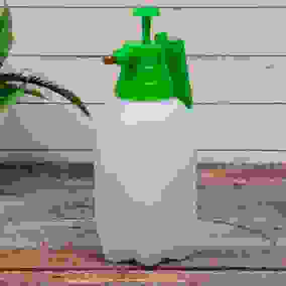 Опрыскиватель 2,0л помпой Radivas натуральный G1-01-15