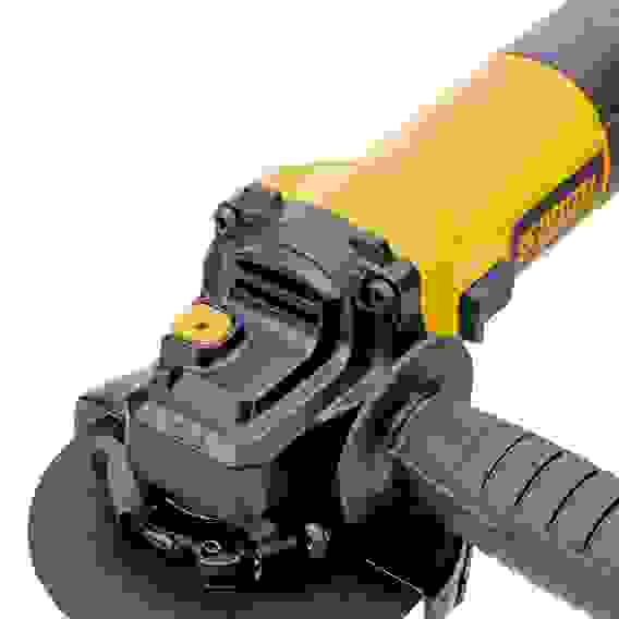 Машина шлифовальная угловая AGB125-1700, 1700 Вт, 125 мм, 3000-11000 об/мин// Denzel