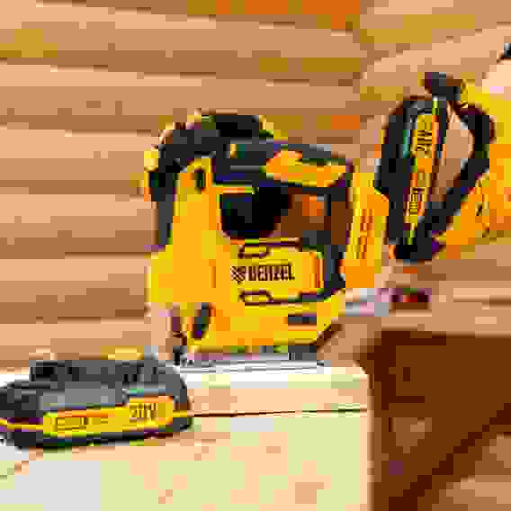 Батарея аккумуляторная BH-20-2.0, Li-Ion, 20 В, 2,0 Ач// Denzel