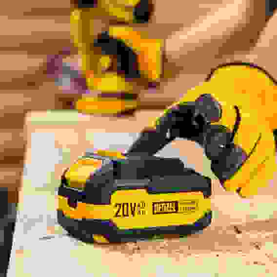 Батарея аккумуляторная BH-20-4.0, Li-Ion, 20 В, 4,0 Ач// Denzel