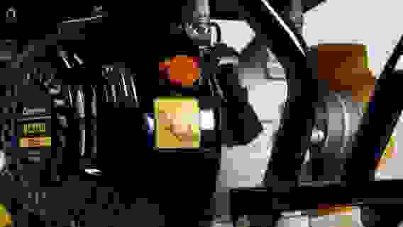 Мотоблок бензиновый Champion ВС8738 (7лс 3F/1R 81см 35см 6л 84кг колеса 19х7.00-8"шкив)