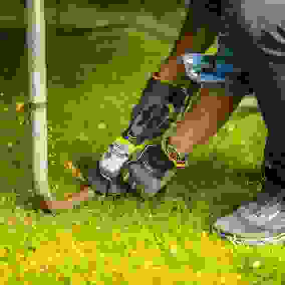 Углошлифмашина акк.Greenworks,GD24AG. 24V, бесщеточная,125 мм, 10500 об/мин, c 1хАКБ 5 Ач и ЗУ
