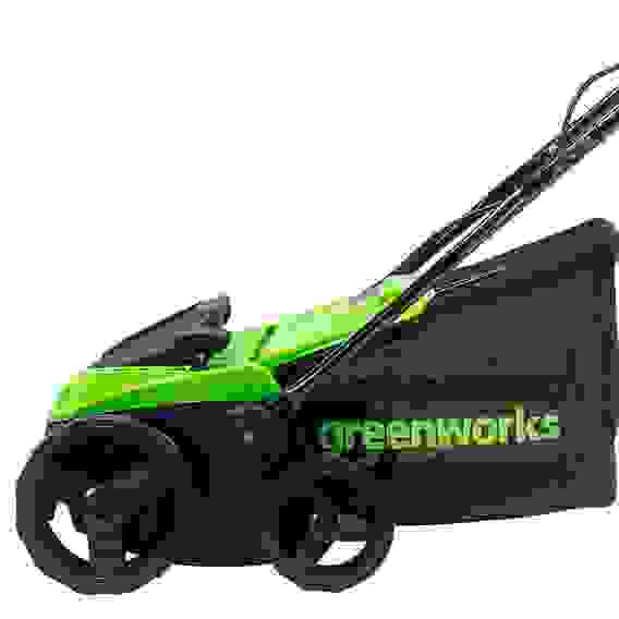 Аэратор-скарификатор Greenworks GDT15. 1500 Вт, 36см