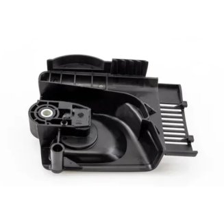 Крышка шины для пилы Makita UC3530A/UC4030A/UC4530A (188858-8) в сборе с натяжителем цепи